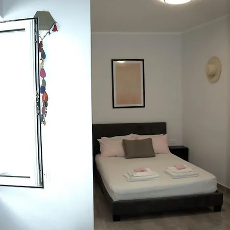 Astrinos Simple Cozy Comfortable Close To The Apartman Hriszí Aktí Haniá