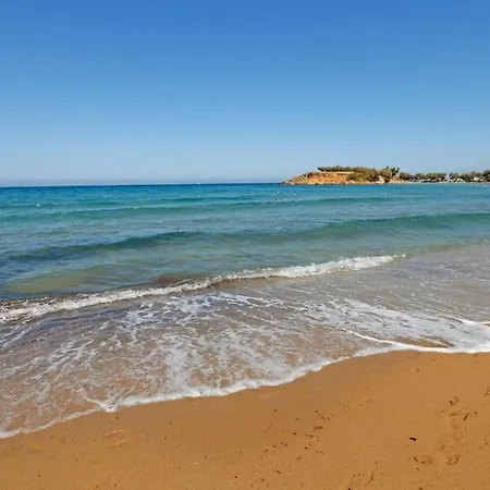 Apartman Astrinos Simple Cozy Comfortable Close To The