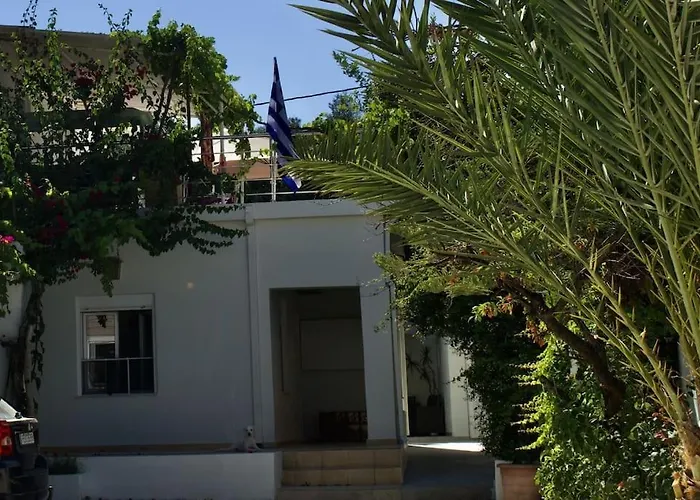 Astrinos Simple Cozy Comfortable Close To The *